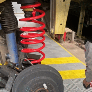 Thay Lò Xo Vinfast VF3 (Hệ Gầm)